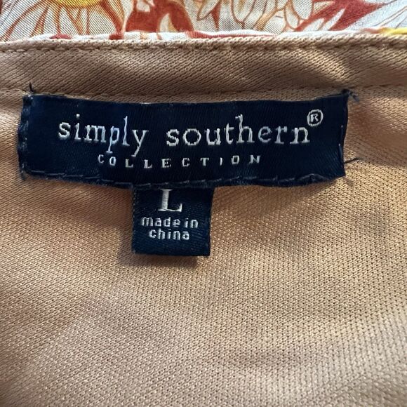 Simply Southern Sunflower Top Large - Picture 3 of 6